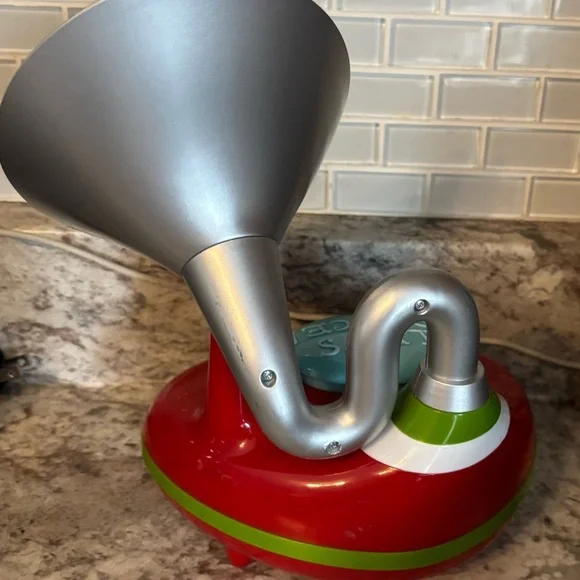 Hallmark Dance Like An Elf North Pole Interactive Musical Toy Christmas Holiday - Picture 3 of 4